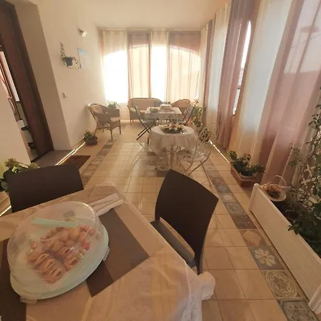 Bed & Breakfast Sos Manneddos Posada (Sardinia)
