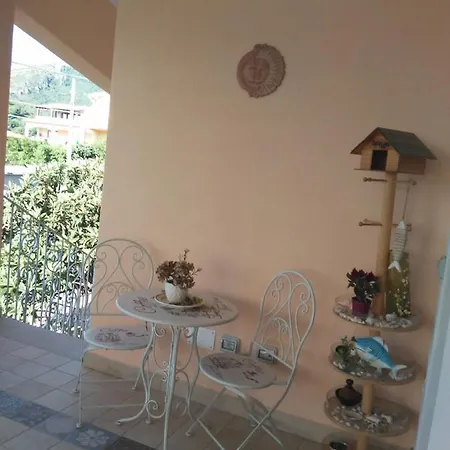Alojamento de Acomodação e Pequeno-almoço Sos Manneddos 3*