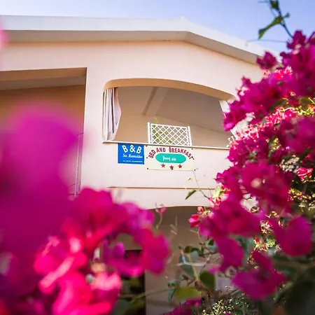 Sos Manneddos Bed & Breakfast 3*
