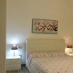 فندق مبيت وإفطار Sos Manneddos 3*