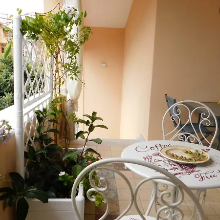 Bed & Breakfast Sos Manneddos Posada (Sardinia)