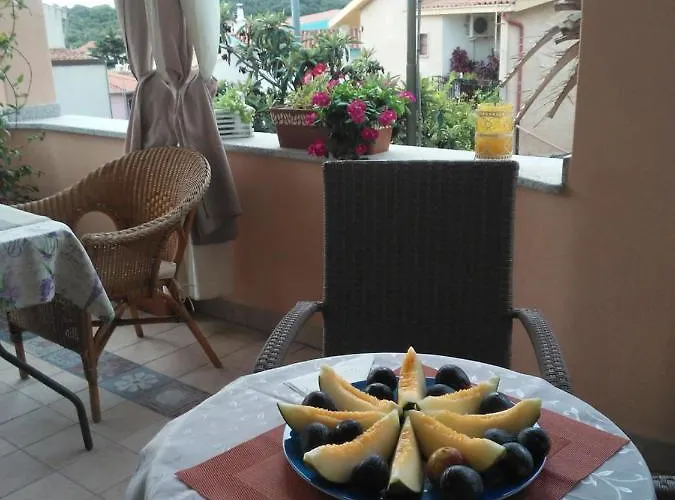 Sos Manneddos Nocleg ze śniadaniem 3*