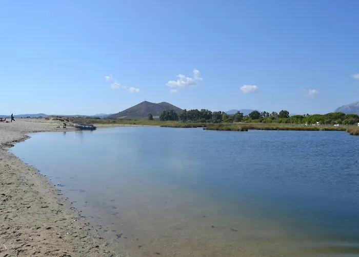 Bed & Breakfast Sos Manneddos Posada (Sardinia)